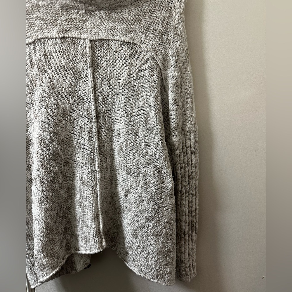 Free People Textured Bouclé Oversized Mock Neck Sweater - XS - Picture 5 of 6